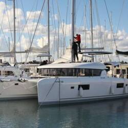 Lagoon 42 - 4 + 2 cab. Rea