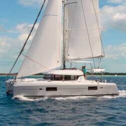 Lagoon 42 - 4 + 2 cab. Zil 2