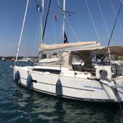 Dufour 360 GL - 3 cab. Shakey Ground