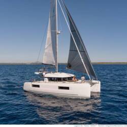 Lagoon 40 - 4 + 2 cab Wild Cat