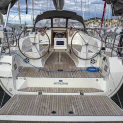 Bavaria Cruiser 41 - 3 cab. Instagram