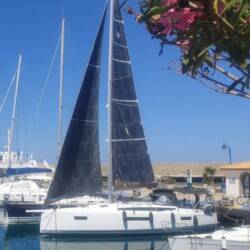 Sun Odyssey 410 - 3 cab. The song is you