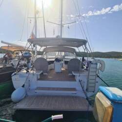 Oceanis 46.1 Performance Line - 3 cab. Salina