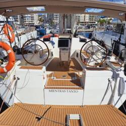 Sun Odyssey 449 Mientras Tanto