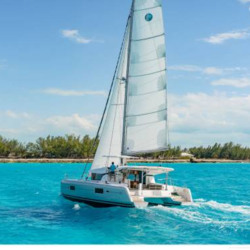 Lagoon 42 - 4 + 2 cab. Nera