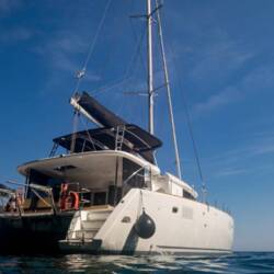 Lagoon 450 F - 4 + 1 cab. Madicon