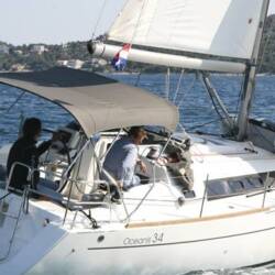 Oceanis 34.2 LL Skyhawk
