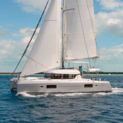 Lagoon 42 - 4 + 2 cab. Queen Annezia