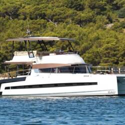 Bali 4.3 MY - 4 + 1 cab Sierra