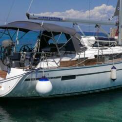 Bavaria Cruiser 37 - 3 cab. Into the Blue