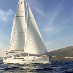 Oceanis 45 - 4 cab. Slide