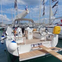 Oceanis 37.1 Breeze
