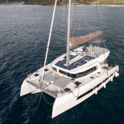 Cervetti 44 - 4 + 1 cab. Bela