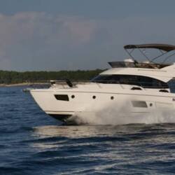 Bavaria Virtess 420 Fly Zanngi