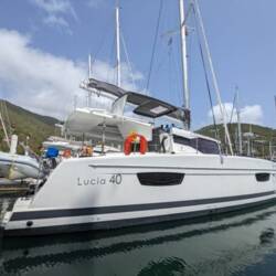 Fountaine Pajot Lucia 40 - 4 cab. Infinite Blue