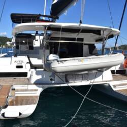Lagoon 42 - 4 + 2 cab. Antel