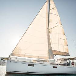 Oceanis 48 - 5 cab. Invictus