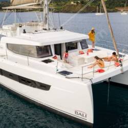 Bali 4.8 OW - 3 + 1 cab. Honour