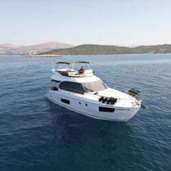 Bavaria Virtess 420 Fly Lana