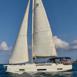 Dufour 470 - 5 + 1 cab. Kaito