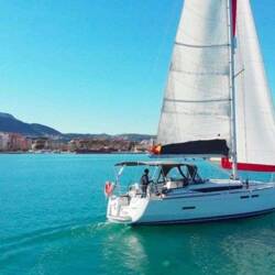 Sun Odyssey 409 Sora