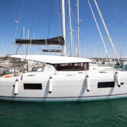 Lagoon 42 - 4 + 1 cab. Mare Solero