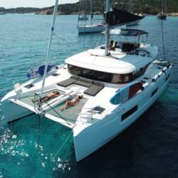 Lagoon 46 - 4 cab. Sbronzo