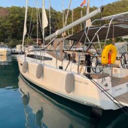 Sun Odyssey 380 - 3 cab. Just Happy