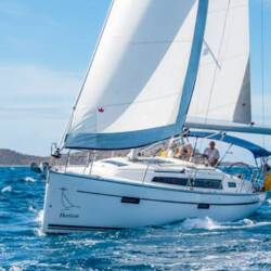 Bavaria 37 - 2 cab. Jitterbug