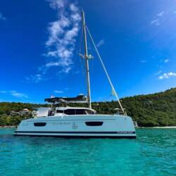 Fountaine Pajot Isla 40 - 3 cab. Pizza My Heart