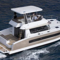 Fountaine Pajot MY 37 Thunderball