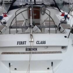 First 47.7 - 4 cab. First Class 2