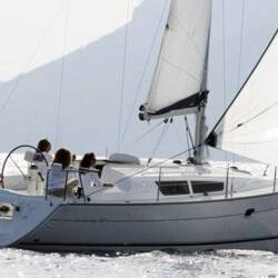 Sun Odyssey 32i Carmen
