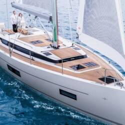 Bavaria C45 Style - 3 cab. Jetset 02