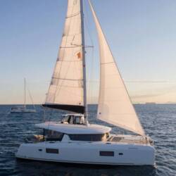 Lagoon 42 - 4 + 2 cab. Notorious