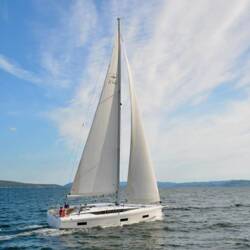 Bavaria C42 Valentin