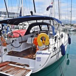 Bavaria Cruiser 37 - 3 cab. Zaklopatica